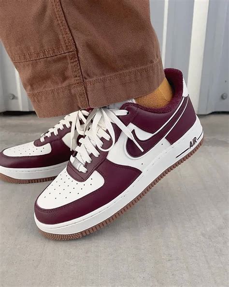 nike air force dunkelrot|nike air force 1 lv8.